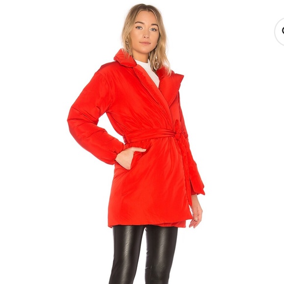 Lovers + Friends Jackets & Blazers - NWT Lovers + Friends “Calla Lily”Belted Puffer coat. Red. Size Medium.